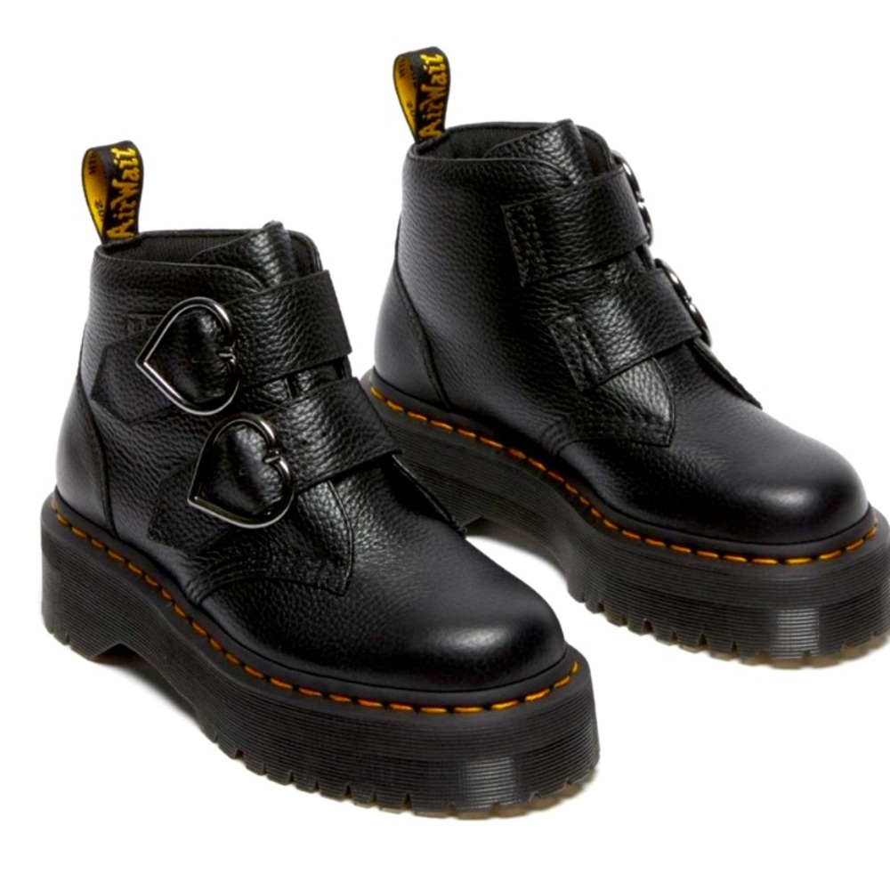 5 🔖 DR MARTENS Dr Devon Heart Leather Platform Boots Black